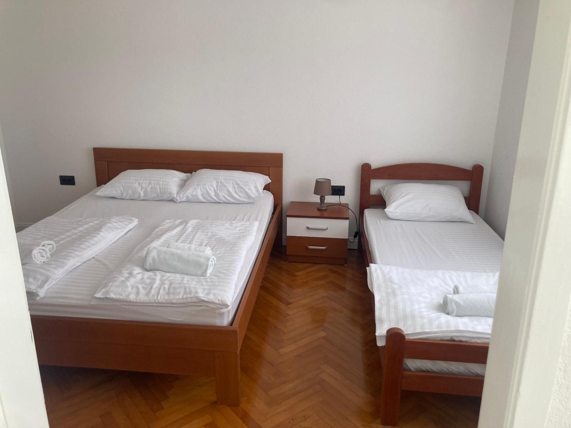 Apartment Vucurovic ヘルツェグ・ノヴィ エクステリア 写真